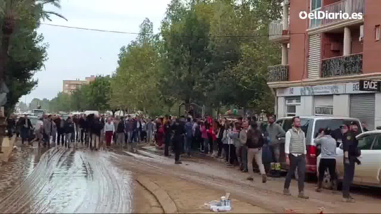 Spain's king getting pelted by mud from angry protesters  in a suburb of Valencia, badly hit by last week's devastating floods