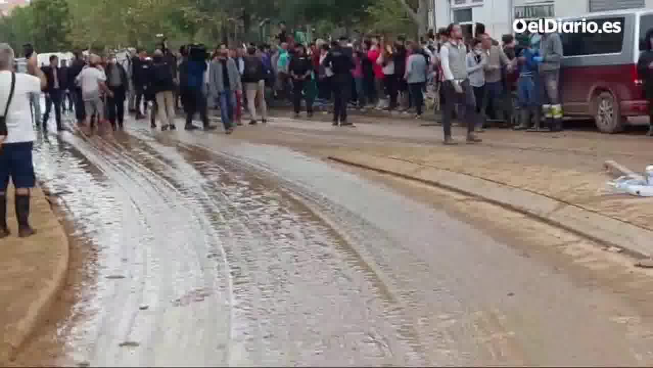 Spain's king getting pelted by mud from angry protesters  in a suburb of Valencia, badly hit by last week's devastating floods