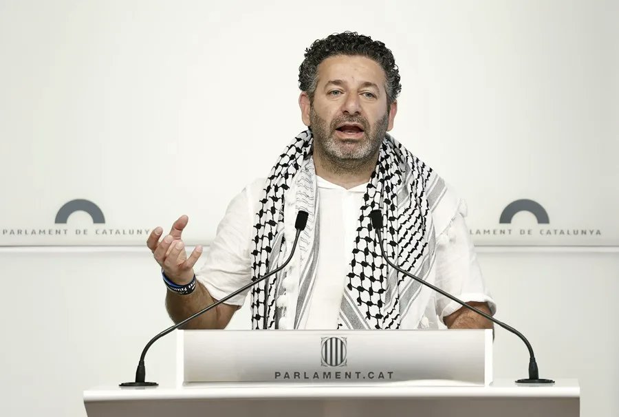 Spain has demanded the release of Spanish citizen Saif Abukeshek, who was arrested during Israel's raid on the Global Freedom Flotilla and taken to Israel